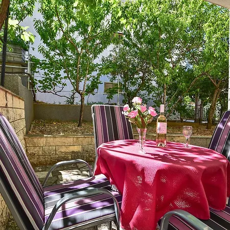 Paula Apartament *
