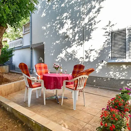 Paula Apartment